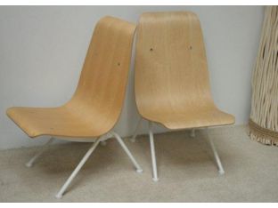 Blond Plywood Lounge Chair on White Base
