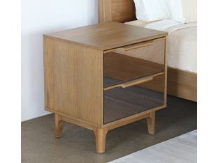 Warm Honey Oak 2 Mirrored Drawer Nightstand